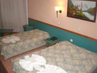 Hotel Selvi 3*